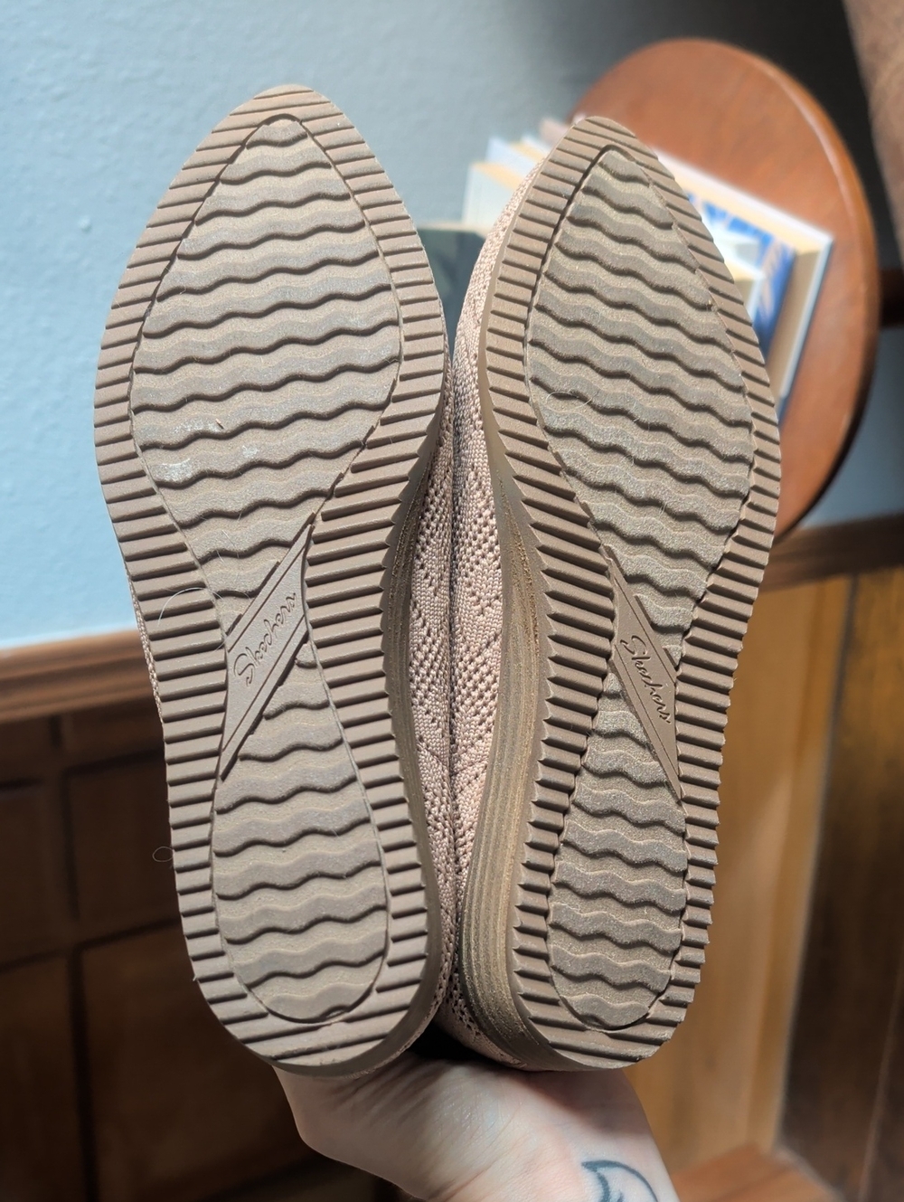 5 For 25 Item! 🦄 Sketchers Memory Foam Women’s Knit Pointed Toe Mini Wedge - Picture 4 of 5